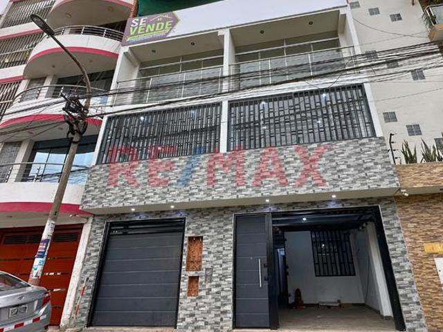 Departamentos De Estreno En Los Olivos 3Er.Piso A 1 Cdr. De Av. Izaguirre