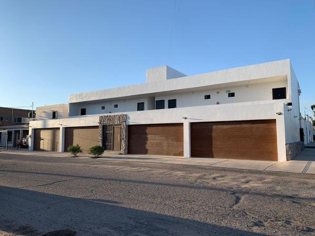 Departamentos ejecutivos en renta en colonia San Benito