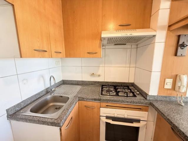 Departamentos en arriendo en Macul | Depto 33/36m2 Exequiel Fdez 1D 1B Bodega Sur 1 dormitorios por CLP 420000.00