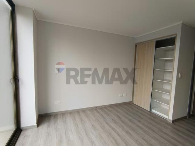 Departamentos en arriendo en Cerrillos | Depto. Estudio ejecutivo con balcón 4 dormitorios por CLP 300000.00