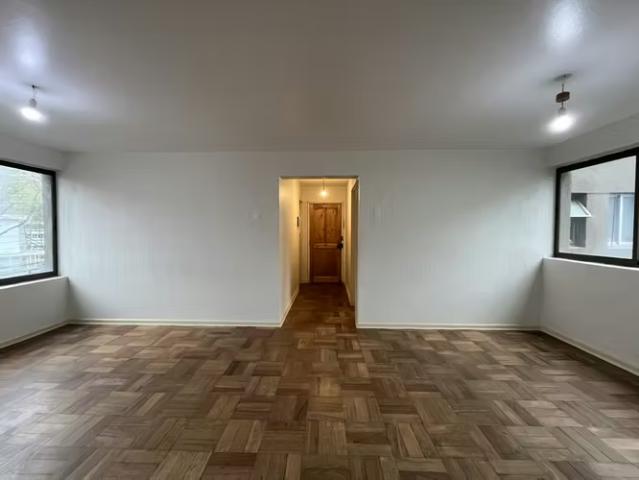 Departamentos en arriendo en Concepción | Amplio departamento antiguo, sector Hospital Regional. UDEC 2 dormitorios por CLP 650000.00