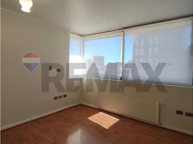 Departamentos en arriendo en Concepción | Dpto. Espacioso en chacabuco: conexión y comodidad 4 dormitorios por CLP 1000. 00