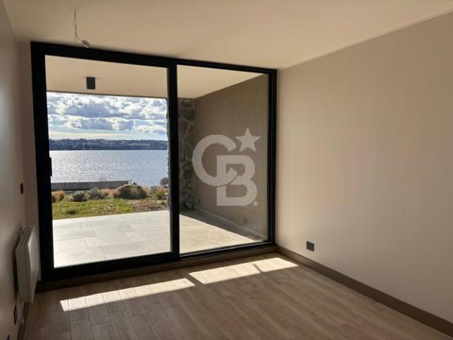 Departamentos en arriendo en Frutillar | Nuevo! Con jardín y vista despejada al lago, Frutillar 3 dormitorios por CLP 1200. 00