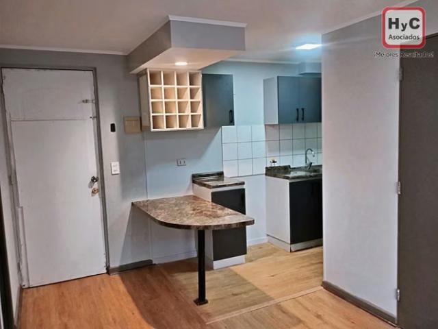 Departamentos en arriendo en Independencia | 2D y 1B + balcón, recién remodelado y con gran conectividad 2 dormitorios por CLP 318000.00
