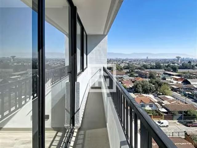 Departamentos en arriendo en la cisterna | maravilloso y nuevo depto 1h1b piso 10 excelente conexión 1 dormitorios por clp 340000.00