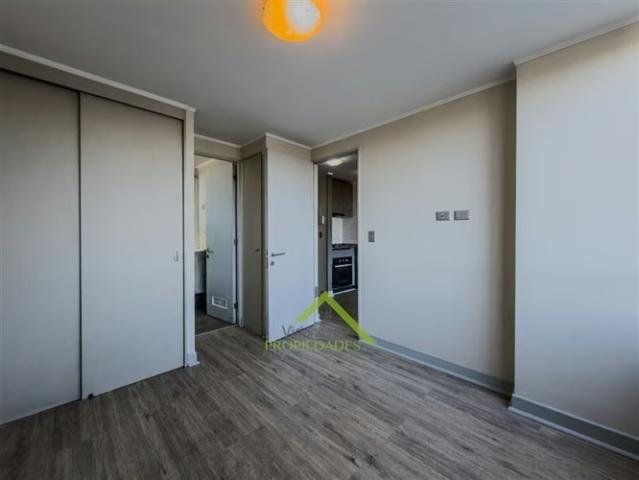 Departamentos en arriendo en La Cisterna | Promocion Metro Lo Ovalle, incluye estacionamiento 1 dormitorios por CLP 300000.00
