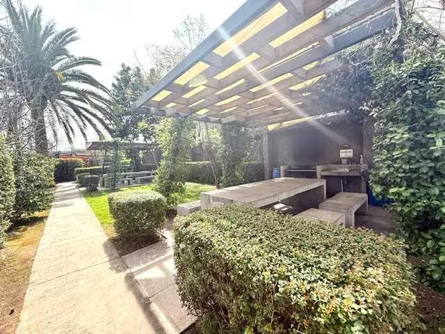 Departamentos en arriendo en La Reina | Top 1 minuto metro S. Bolivar 2 quinchos piscina 1832 dormitorios por CLP 690000.00