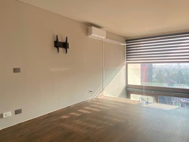 Departamentos en arriendo en Las Condes | Arriendo Departamento Las Condes. Loft 1 dorm 2 baños 1 dormitorios por CLP 980000.00
