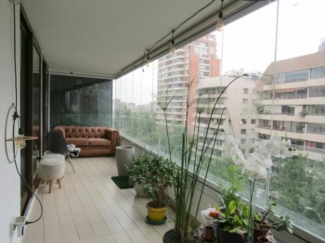 Departamentos en arriendo en Las Condes | Departamento CERCANO A APOQUINDO CON MANQUEHUE 2 dormitorios por CLP 940000.00