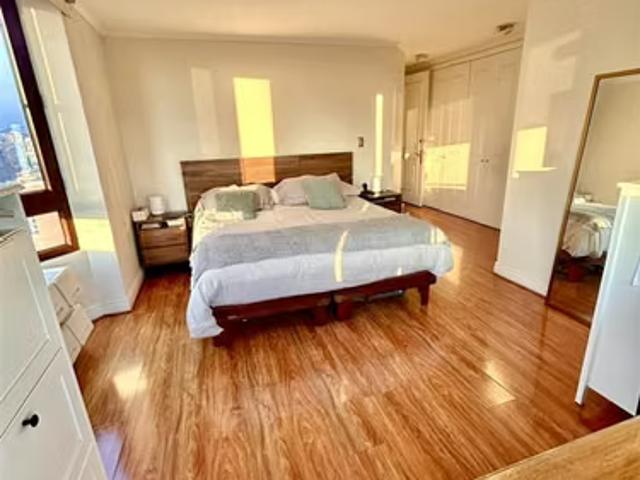 Departamentos en arriendo en Las Condes | Departamento en arriendo, 4 dorm. Y 3 baños en Las Condes 3 dormitorios por CLP 1950. 00