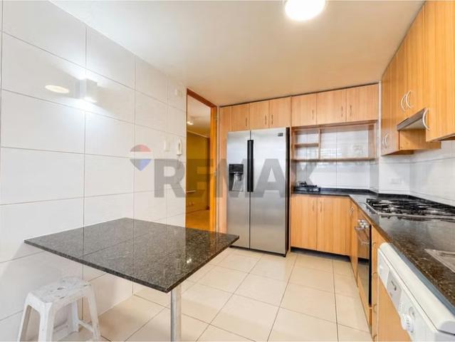 Departamentos en arriendo en Las Condes | Nueva las condes 4 dormitorios por CLP 1890. 00