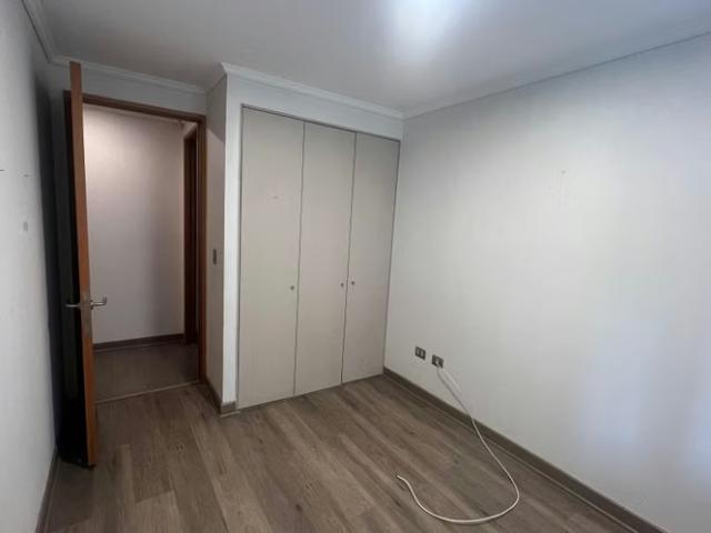 Departamentos en arriendo en Lo Barnechea | AV. La dehesa/ portal la dehesa 3 dormitorios por clp 2300. 00