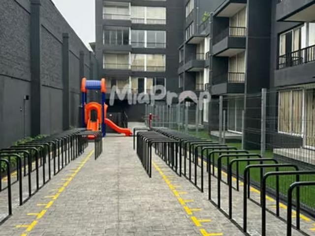 Departamentos en arriendo en quinta normal | se arrienda depto studio con estac y bod cercano a m quinta normal 1 dormitorios por clp 320000.00