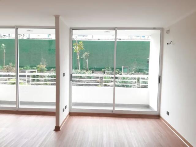 Departamentos en arriendo en San Miguel | Depto Home Studio con Gran Terraza en San Miguel. 50% y Corretaje Gratis. 1 dormitorios por CLP 270000.00