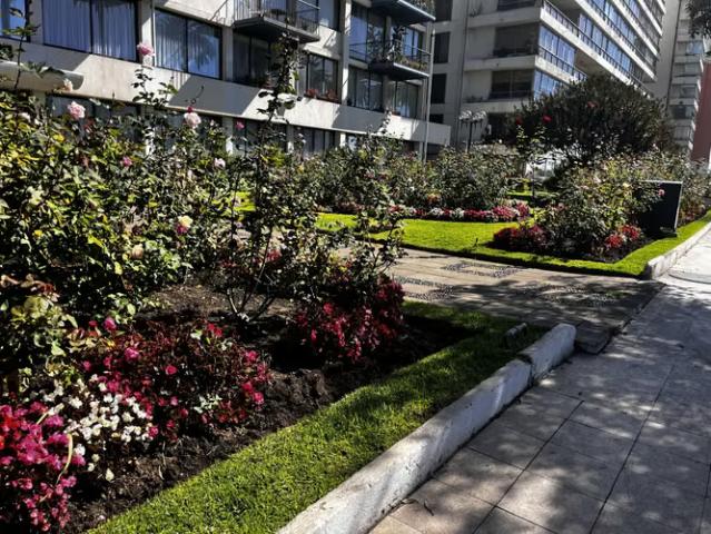 Departamentos en arriendo en Valparaíso | Arrdo. Depto Año Corrido, Av. Marina 4D 2B y Estacionamiento 4 dormitorios por CLP 1200. 00