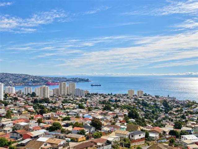 Departamentos en arriendo en Valparaíso | Departamento 2D, 1B, Terraza y Vista al Mar Sin Muebles 2 dormitorios por CLP 490000.00