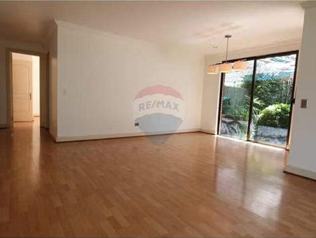 Departamentos en arriendo en Vitacura | Depto con el privilegio de un jardín solo para ti! 3 dormitorios por CLF 44.00