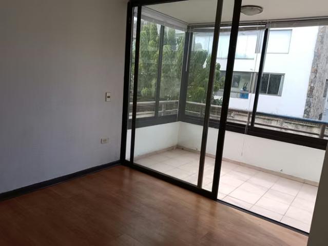 Departamentos en arriendo en Viña del Mar | Reñaca Bajo  Dpto. 2D/1B/E  52 mt2  Piso 2  a 2 cuadras centro Reñaca y Playa 2 dormitorios por CLP 550000.00