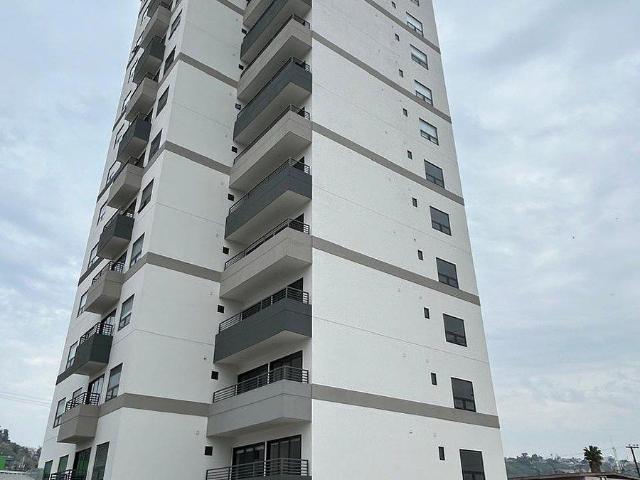 ¡Departamentos en renta en exclusiva torre en la 20 Noviembre!