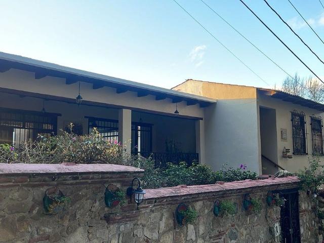 DEPARTAMENTOS EN RENTA