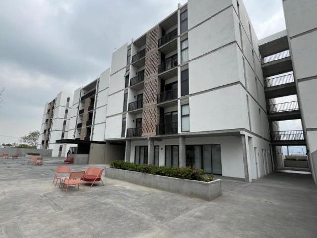 Departamentos en Venta en Cumbres 4to. Sector