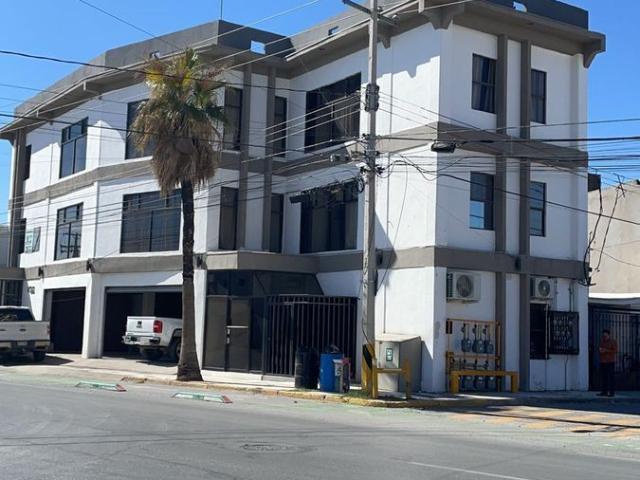 Departamentos RENTA 18,000 PESOS en Av. Lopez Mateos