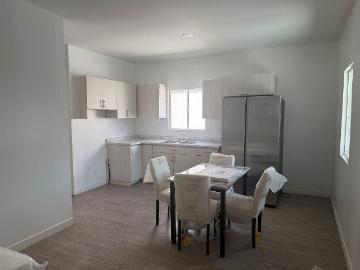 Departamentos y Casas Móviles en Renta Col. Ex Ejido Coahuila, cerca de UA