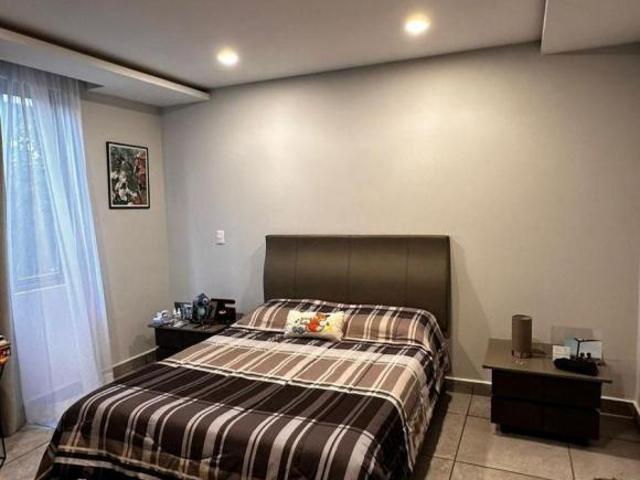 DEPARTAMERNTO CON JARDIN PRIVADO EN VENTA CON SEGURIDAD 24HRS