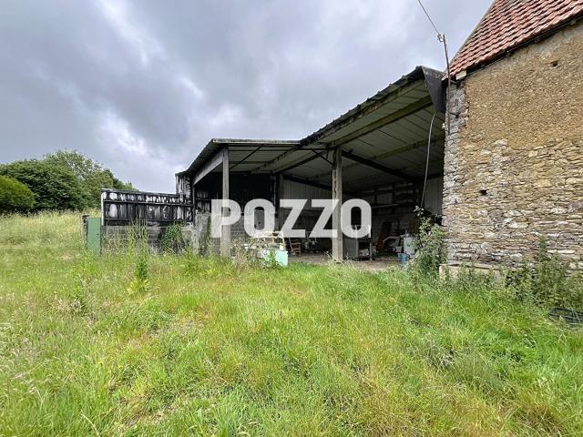 Dépendances a usage agricole à Saint Martin De Bonfossé
