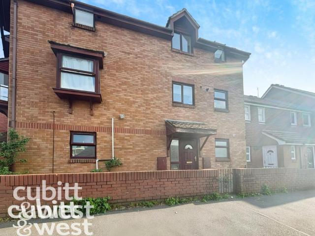 DEPOSIT ALTERNATIVE AVAILABLE. 1 bed in a flat share to rent £700 pcm £162 pw