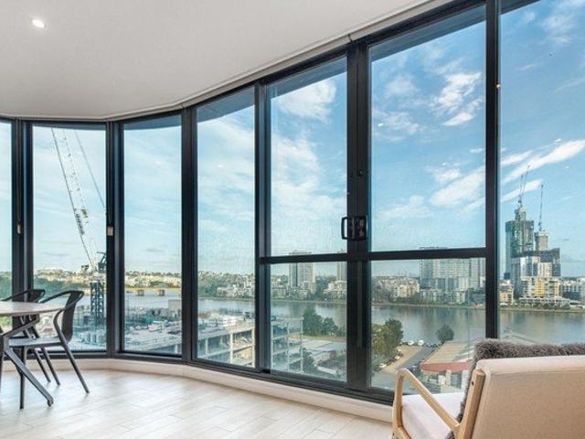 Deposit Taken Luxury Living | Water & City Views|Spacious 2 Bedroom