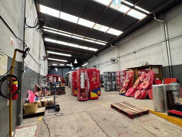 Deposito Galpón Alquiler 310m2 mixtura 3 La Boca Ideal Logística