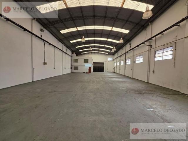 Depósito Galpón de 600 m2 Piñeyro ALQUILER