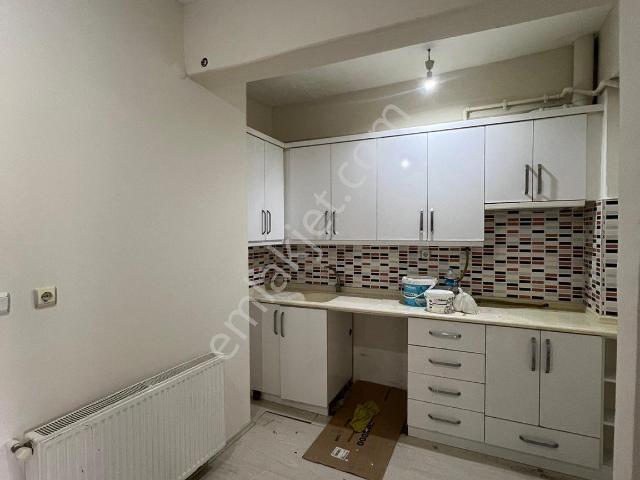 Depozitosuz Canik Belediye Evlerinde Kiralık 2+0 Düzgiriş Katı Daire
