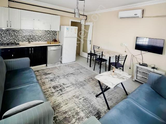 Depozitosuz Doğugazi Caddesi Dibinde Temiz Full Eşyalı 2+1