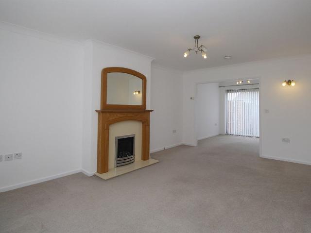 Derwent Drive, Loughborough LE11, 3 bed semi detached house to rent, £1,175 pcm | PrimeLocation