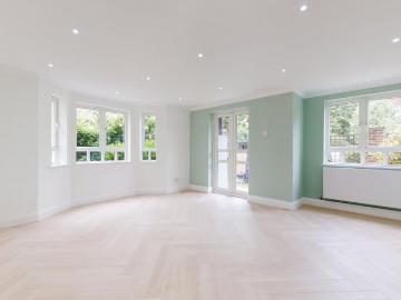Derwent House, May Bate Avenue. 2 bed apartment to rent £2,750 pcm £635 pw