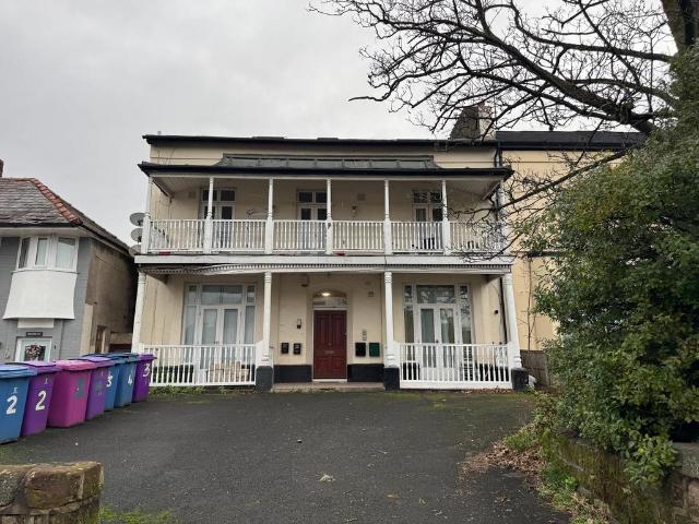 Derwent Road West, Liverpool, L13 6QP, United Kingdom | 3 bed apartment for rent #137998318 | Rentberry