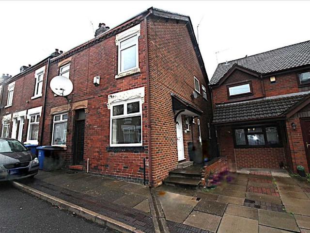 Derwent Street, Stoke On Trent, Hanley ST1, 3 bed terraced house to rent, £850 pcm | PrimeLocation