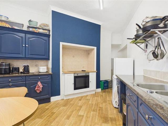 Derwentwater Terrace, South Shields 1 bed in a house share to rent £495 pcm £114 pw