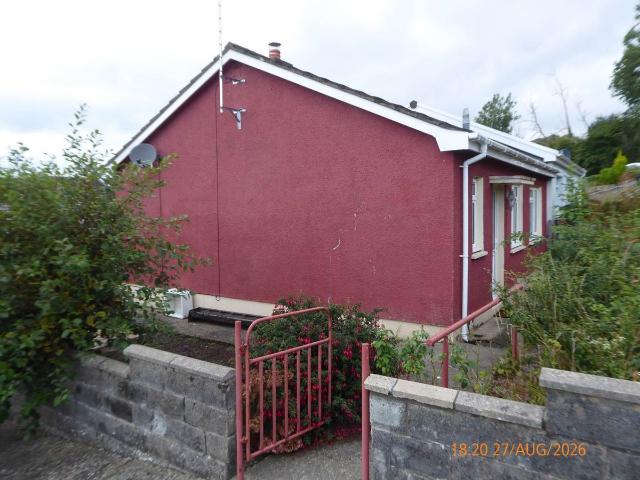 Derwen Gardens, Newcastle Emlyn SA38, 2 bed semi detached bungalow to rent, £750 pcm | PrimeLocation