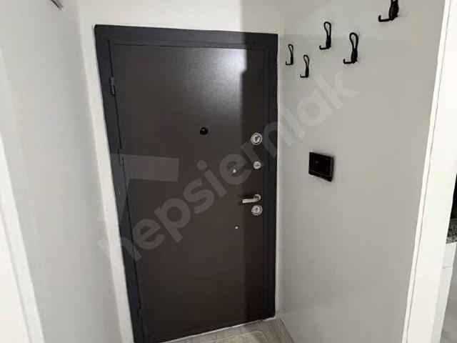 DERYA OVA EMLAKTAN TOROS MAHALLESİNDE EŞYALI SATILIK 1+1 DAİRE devlet hastanesi civarı