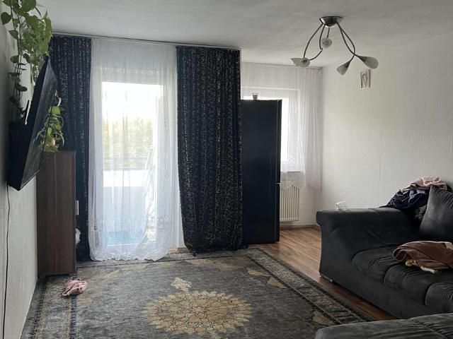 Derzeit noch vermietet: gepflegte 2 Zimmer Wohnung mit 2 Balkonen in zentraler Wohnlage