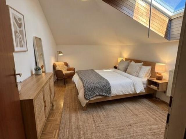Derzeit in Sanierung! Großzügige 3 Zimmerwohnung mit rd. 85 m² inkl. Balkon in hervorragender Zentrumslage von Wels! Perfekte Anbindung, Infrastruktur und Erreichbarkeit! Parkplatz und Kellerabteil vorhanden!
