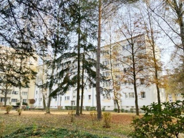 Der Balkon hat Saison Frisch Sanierte 3 Raum Wohnung im EG!