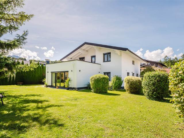 Der erste Blick. Einfamilienhaus in sonniger Lage