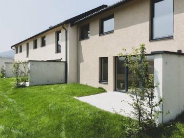 Haus zum Verkauf in 6414 - Parkplatz