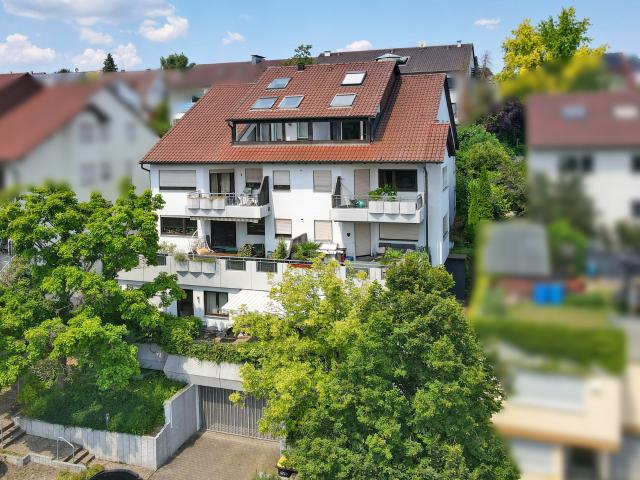 Der Schlüssel zu eurem ersten gemeinsamen Zuhause – mit Aussicht zum Verlieben