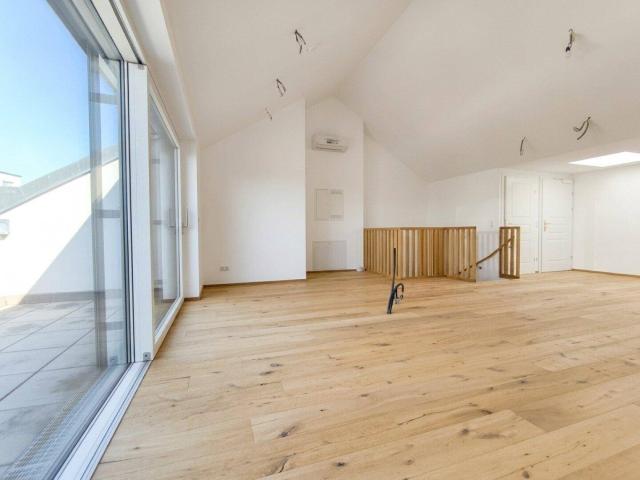 Der Schuberthof Ein Wohnerlebnis auf 2 Etagen 3 Zimmer Dachgeschosswohnung mit Terrasse in bester Korneuburger Wohnlage Klimaanlage
