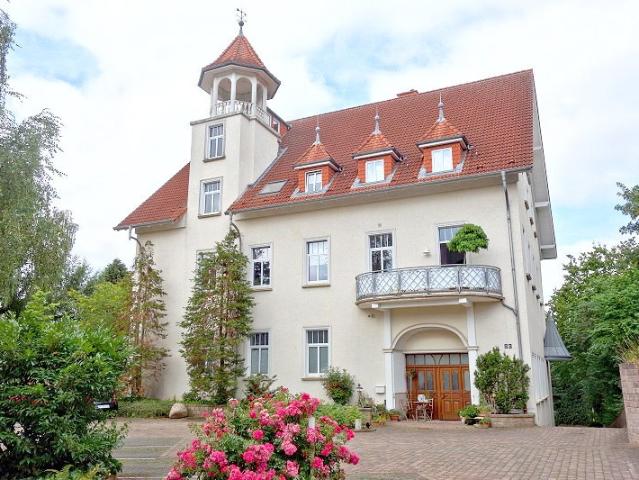 Der Start in Ihr Familienleben Helle Wohnung mit Balkon und Gartennutzung!